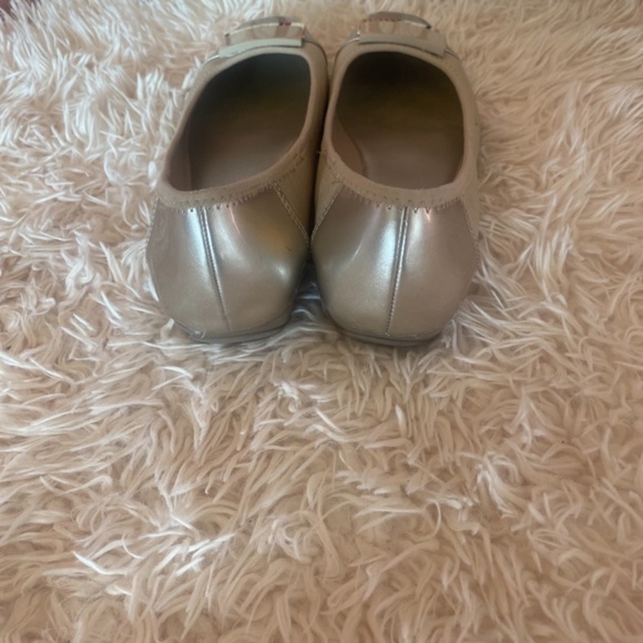 Ann Klein flats - Picture 8 of 9